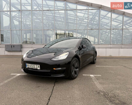 Чорний Тесла Модель 3, об'ємом двигуна 0 л та пробігом 124 тис. км за 15300 $, фото 1 на Automoto.ua
