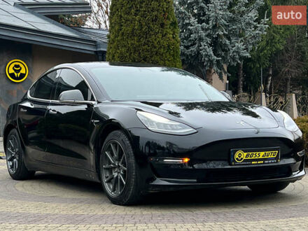 Черный Тесла Модель 3, объемом двигателя 0 л и пробегом 183 тыс. км за 17999 $, фото 1 на Automoto.ua