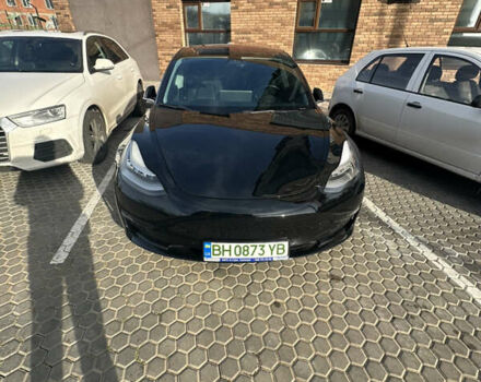 Черный Тесла Модель 3, объемом двигателя 0 л и пробегом 110 тыс. км за 18000 $, фото 1 на Automoto.ua