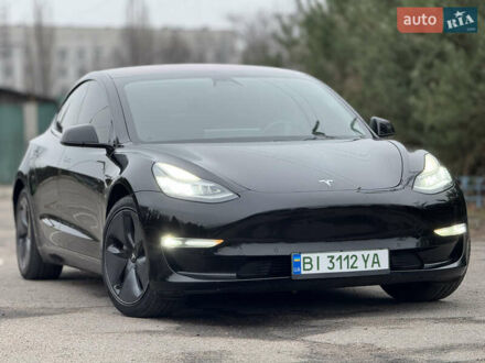 Тесла Модель 3 2019 в Кременчуге на Automoto.ua Черный Тесла Модель 3, объемом двигателя 0 л и пробегом 133 тыс. км за 15500 $, фото 1 на Automoto.ua
