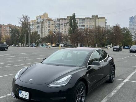 Тесла Модель 3 2019 у Ирпене на Automoto.ua Чорний Тесла Модель 3, об'ємом двигуна 0 л та пробігом 115 тис. км за 16000 $, фото 1 на Automoto.ua