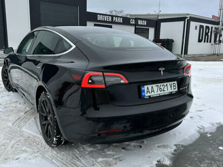 Чорний Тесла Модель 3, об'ємом двигуна 0 л та пробігом 74 тис. км за 19200 $, фото 1 на Automoto.ua