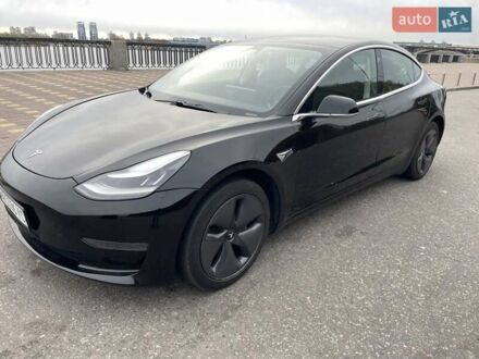 Тесла Модель 3 2019 в Борисполе на Automoto.ua Черный Тесла Модель 3, объемом двигателя 0 л и пробегом 92 тыс. км за 16100 $, фото 1 на Automoto.ua