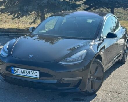 Чорний Тесла Модель 3, об'ємом двигуна 0 л та пробігом 115 тис. км за 16100 $, фото 1 на Automoto.ua