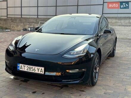 Тесла Модель 3 2019 в Черновцах на Automoto.ua Черный Тесла Модель 3, объемом двигателя 0 л и пробегом 106 тыс. км за 15800 $, фото 1 на Automoto.ua