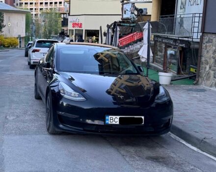 Чорний Тесла Модель 3, об'ємом двигуна 0 л та пробігом 160 тис. км за 14211 $, фото 1 на Automoto.ua