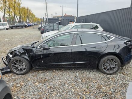 Чорний Тесла Модель 3, об'ємом двигуна 0 л та пробігом 130 тис. км за 303 $, фото 1 на Automoto.ua