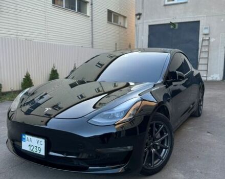 Черный Тесла Модель 3, объемом двигателя 0 л и пробегом 150 тыс. км за 16999 $, фото 1 на Automoto.ua