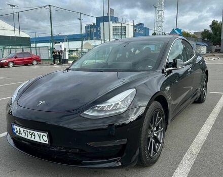 Чорний Тесла Модель 3, об'ємом двигуна 0 л та пробігом 144 тис. км за 14300 $, фото 1 на Automoto.ua