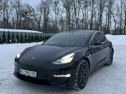 Черный Тесла Модель 3, объемом двигателя 0 л и пробегом 119 тыс. км за 15500 $, фото 1 на Automoto.ua