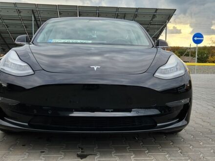 Тесла Модель 3 2019 у Благовіщенське (Ульяновка) на Automoto.ua Чорний Тесла Модель 3, об'ємом двигуна 0 л та пробігом 113 тис. км за 18000 $, фото 1 на Automoto.ua