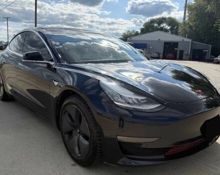 Чорний Тесла Модель 3, об'ємом двигуна 0 л та пробігом 60 тис. км за 7897 $, фото 1 на Automoto.ua