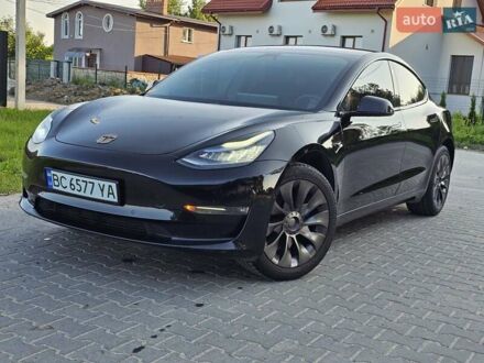 Тесла Модель 3 2019 в Львове на Automoto.ua Черный Тесла Модель 3, объемом двигателя 0 л и пробегом 138 тыс. км за 15400 $, фото 1 на Automoto.ua