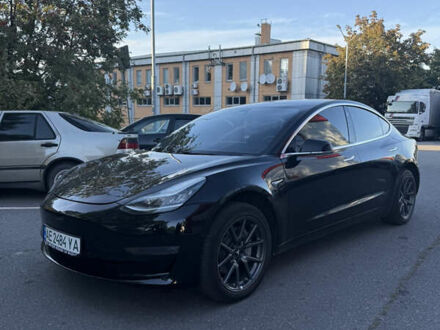 Чорний Тесла Модель 3, об'ємом двигуна 0 л та пробігом 98 тис. км за 16200 $, фото 1 на Automoto.ua