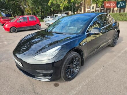 Черный Тесла Модель 3, объемом двигателя 0 л и пробегом 158 тыс. км за 14700 $, фото 1 на Automoto.ua