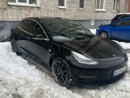 Черный Тесла Модель 3, объемом двигателя 0 л и пробегом 344 тыс. км за 14900 $, фото 1 на Automoto.ua