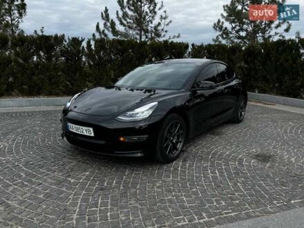 Тесла Модель 3 2019 в Днепре (Днепропетровске) на Automoto.ua Черный Тесла Модель 3, объемом двигателя 0 л и пробегом 121 тыс. км за 15900 $, фото 1 на Automoto.ua