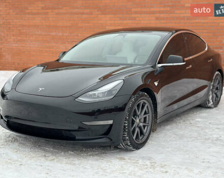 Черный Тесла Модель 3, объемом двигателя 0 л и пробегом 112 тыс. км за 20900 $, фото 1 на Automoto.ua