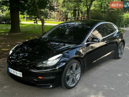 Чорний Тесла Модель 3, об'ємом двигуна 0 л та пробігом 107 тис. км за 15500 $, фото 1 на Automoto.ua