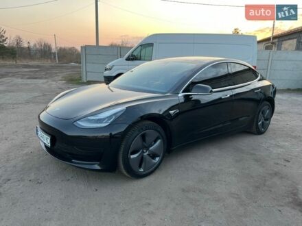 Черный Тесла Модель 3, объемом двигателя 0 л и пробегом 250 тыс. км за 16500 $, фото 1 на Automoto.ua