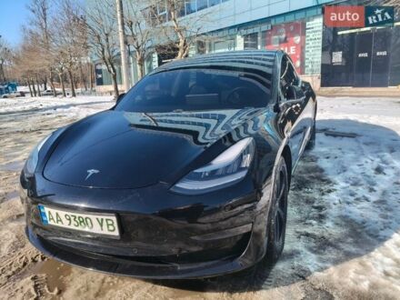 Черный Тесла Модель 3, объемом двигателя 0 л и пробегом 113 тыс. км за 19700 $, фото 1 на Automoto.ua