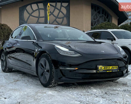 Черный Тесла Модель 3, объемом двигателя 0 л и пробегом 50 тыс. км за 18650 $, фото 1 на Automoto.ua