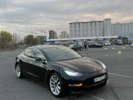 Тесла Модель 3 2020 у Києві на Automoto.ua Чорний Тесла Модель 3, об'ємом двигуна 0 л та пробігом 381 тис. км за 14000 $, фото 1 на Automoto.ua