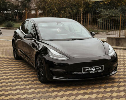 Чорний Тесла Модель 3, об'ємом двигуна 0 л та пробігом 200 тис. км за 17900 $, фото 1 на Automoto.ua