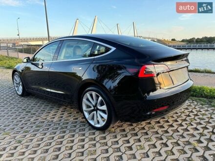 Чорний Тесла Модель 3, об'ємом двигуна 0 л та пробігом 70 тис. км за 17500 $, фото 1 на Automoto.ua