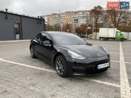 Чорний Тесла Модель 3, об'ємом двигуна 0 л та пробігом 164 тис. км за 19000 $, фото 1 на Automoto.ua