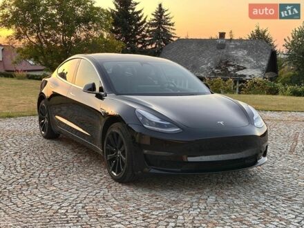 Чорний Тесла Модель 3, об'ємом двигуна 0 л та пробігом 98 тис. км за 12500 $, фото 1 на Automoto.ua