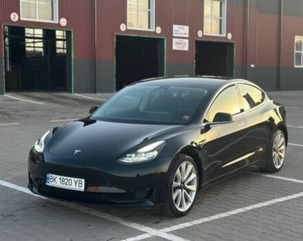 Чорний Тесла Модель 3, об'ємом двигуна 0 л та пробігом 138 тис. км за 17100 $, фото 1 на Automoto.ua