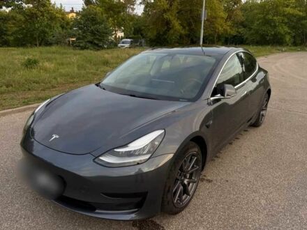 Черный Тесла Модель 3, объемом двигателя 0 л и пробегом 91 тыс. км за 9100 $, фото 1 на Automoto.ua