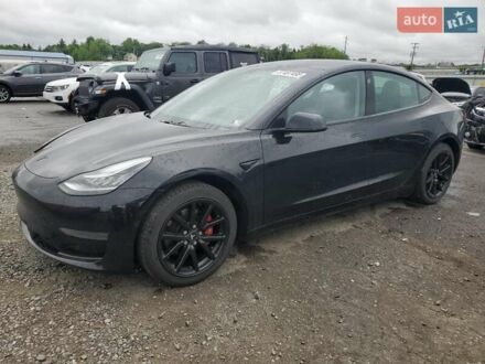 Тесла Модель 3 2020 в Львове на Automoto.ua Черный Тесла Модель 3, объемом двигателя 0 л и пробегом 118 тыс. км за 3000 $, фото 1 на Automoto.ua