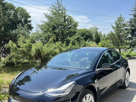 Тесла Модель 3 2020 у Івано-Франківську на Automoto.ua Чорний Тесла Модель 3, об'ємом двигуна 0 л та пробігом 25 тис. км за 17850 $, фото 1 на Automoto.ua