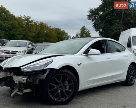 Чорний Тесла Модель 3, об'ємом двигуна 0 л та пробігом 147 тис. км за 12999 $, фото 1 на Automoto.ua