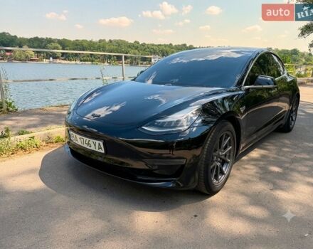 Черный Тесла Модель 3, объемом двигателя 0 л и пробегом 95 тыс. км за 16000 $, фото 1 на Automoto.ua