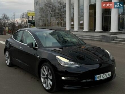 Черный Тесла Модель 3, объемом двигателя 0 л и пробегом 65 тыс. км за 18500 $, фото 1 на Automoto.ua