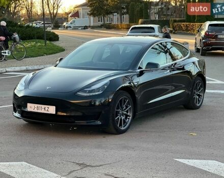 Черный Тесла Модель 3, объемом двигателя 0 л и пробегом 250 тыс. км за 16500 $, фото 1 на Automoto.ua