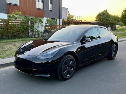 Тесла Модель 3 2020 у Києві на Automoto.ua Чорний Тесла Модель 3, об'ємом двигуна 0 л та пробігом 83 тис. км за 12300 $, фото 1 на Automoto.ua