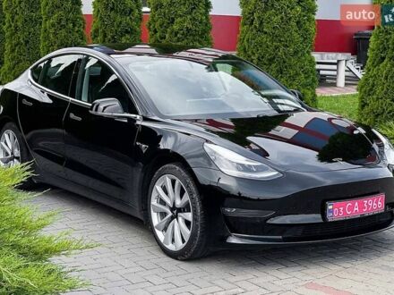 Чорний Тесла Модель 3, об'ємом двигуна 0 л та пробігом 133 тис. км за 16500 $, фото 1 на Automoto.ua