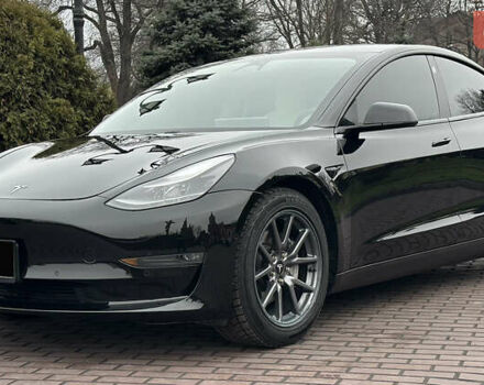 Черный Тесла Модель 3, объемом двигателя 0 л и пробегом 120 тыс. км за 19500 $, фото 1 на Automoto.ua
