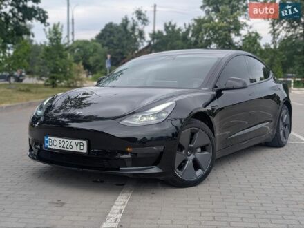Чорний Тесла Модель 3, об'ємом двигуна 0 л та пробігом 94 тис. км за 16950 $, фото 1 на Automoto.ua