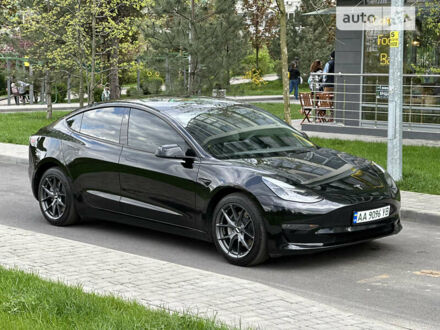 Черный Тесла Модель 3, объемом двигателя 0 л и пробегом 39 тыс. км за 33000 $, фото 1 на Automoto.ua