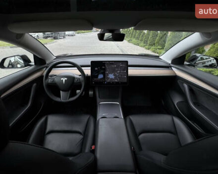 Черный Тесла Модель 3, объемом двигателя 0 л и пробегом 52 тыс. км за 20900 $, фото 1 на Automoto.ua