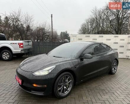 Чорний Тесла Модель 3, об'ємом двигуна 0 л та пробігом 321 тис. км за 14500 $, фото 1 на Automoto.ua