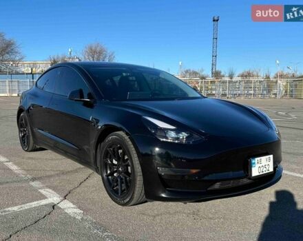 Чорний Тесла Модель 3, об'ємом двигуна 0 л та пробігом 95 тис. км за 17500 $, фото 1 на Automoto.ua
