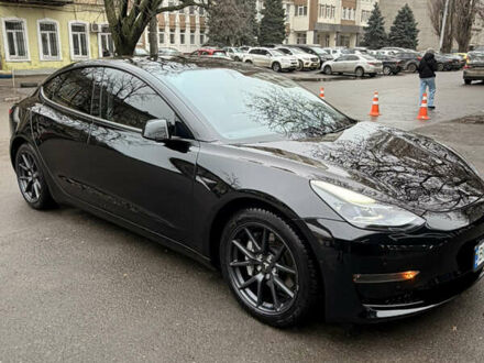Чорний Тесла Модель 3, об'ємом двигуна 0 л та пробігом 88 тис. км за 21000 $, фото 1 на Automoto.ua