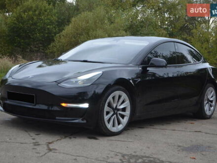 Тесла Модель 3 2021 в Львове на Automoto.ua Черный Тесла Модель 3, объемом двигателя 0 л и пробегом 145 тыс. км за 19000 $, фото 1 на Automoto.ua