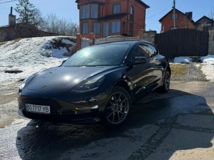 Черный Тесла Модель 3, объемом двигателя 0 л и пробегом 72 тыс. км за 23500 $, фото 1 на Automoto.ua